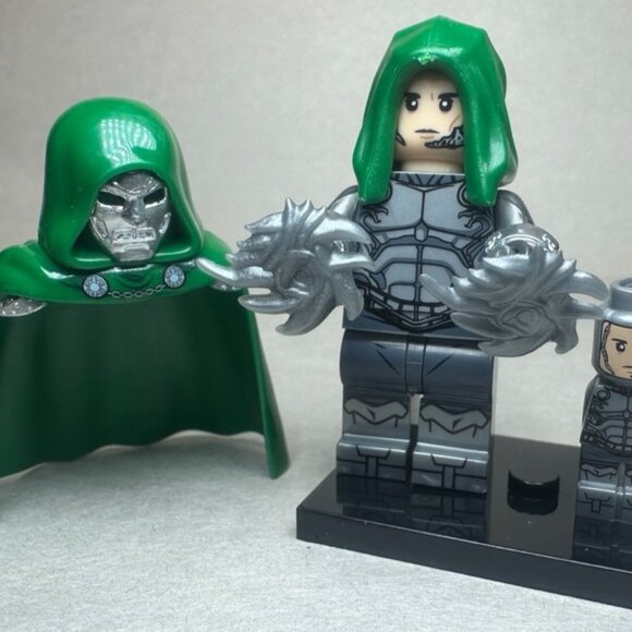 Custom Printed MOC Fantastic Four, Silver Surfer, Galactus Minifigures 10 Pack - Picture 4 of 10